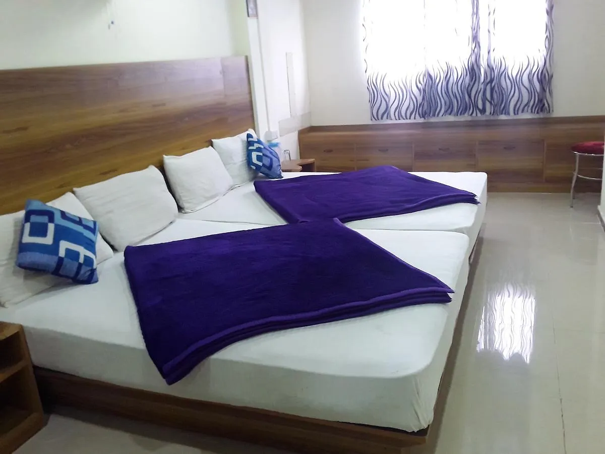 Red Star Holidays Munnar Hotel
